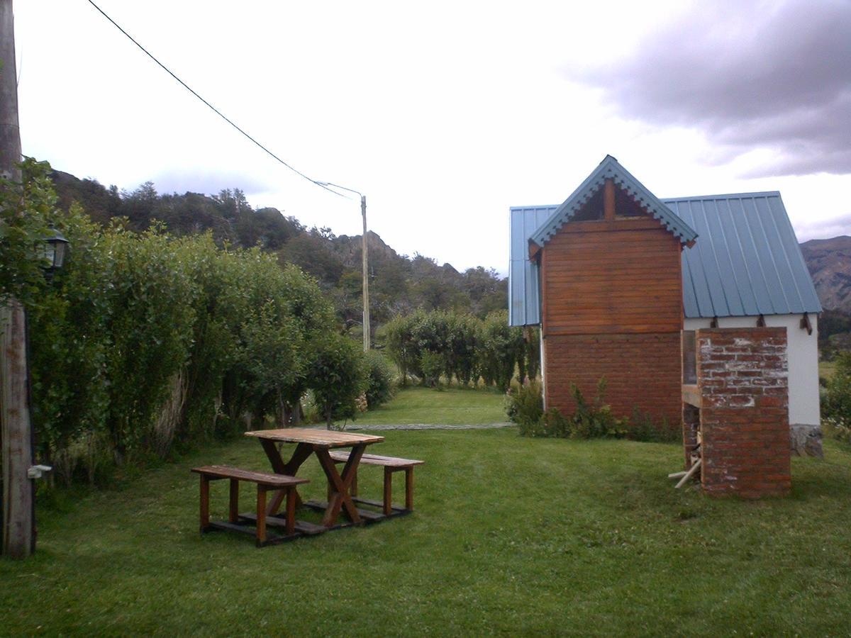 Complejo Sur Azul Villa El Chalten Esterno foto
